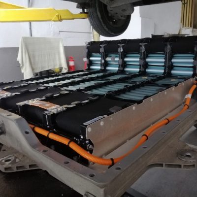 mantenimientobateria-electricosehibridosze